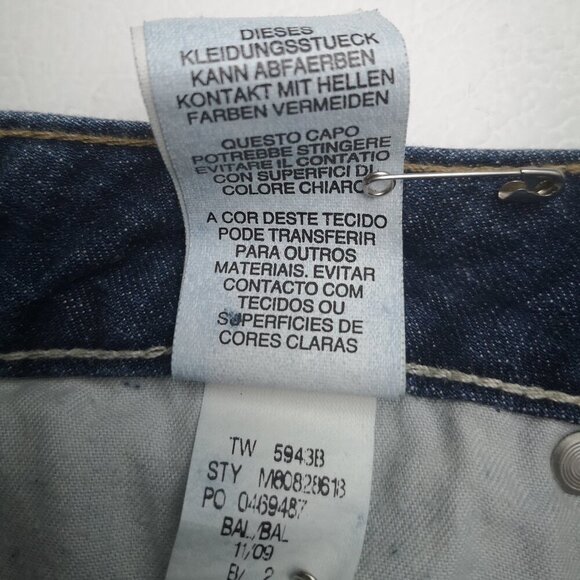 Tommy Hilfiger Ladies Size 14 Medium Wash Straight Leg Blue Jeans - Picture 10 of 15